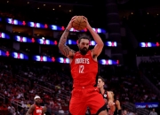 开云体育入口-包含火箭客场挑战帕森斯老东家，取得胜利的词条