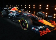 开云官网-包含威廉姆斯轻取红牛车队，佩雷兹点燃赛场的词条