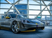 开云APP-同一片夜空下的奇迹与狂想，三笘薰与突尼斯的双重奏