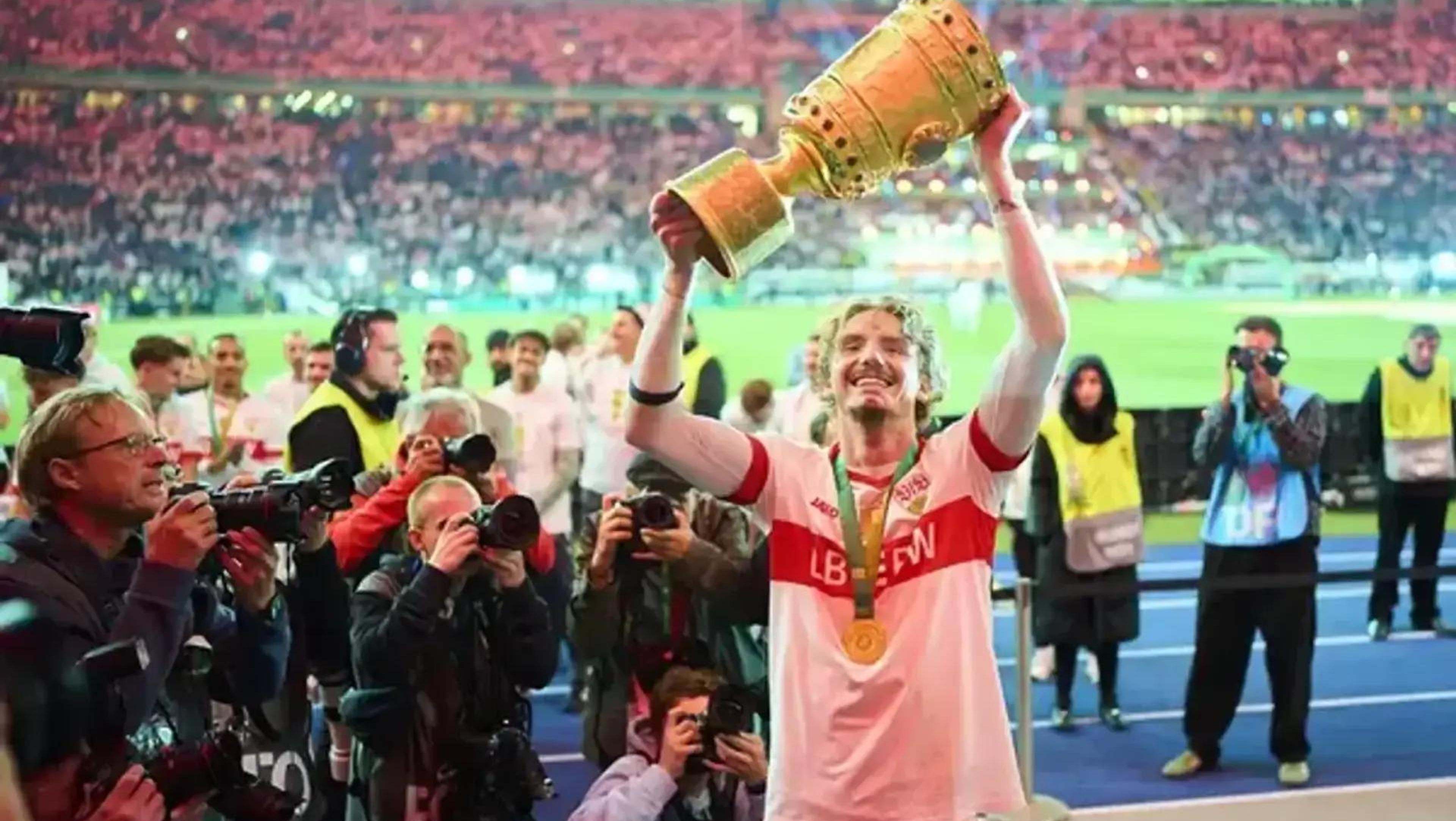 德国队士气高昂，为夺冠全力以赴的简单介绍