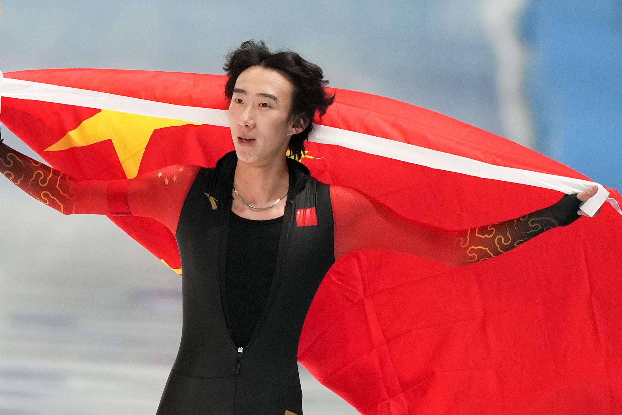 刷新世界纪录，我国选手斩获金牌