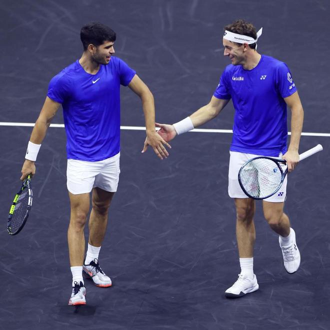 拉沃尔杯绝杀联合杯，兹维列夫关键制胜