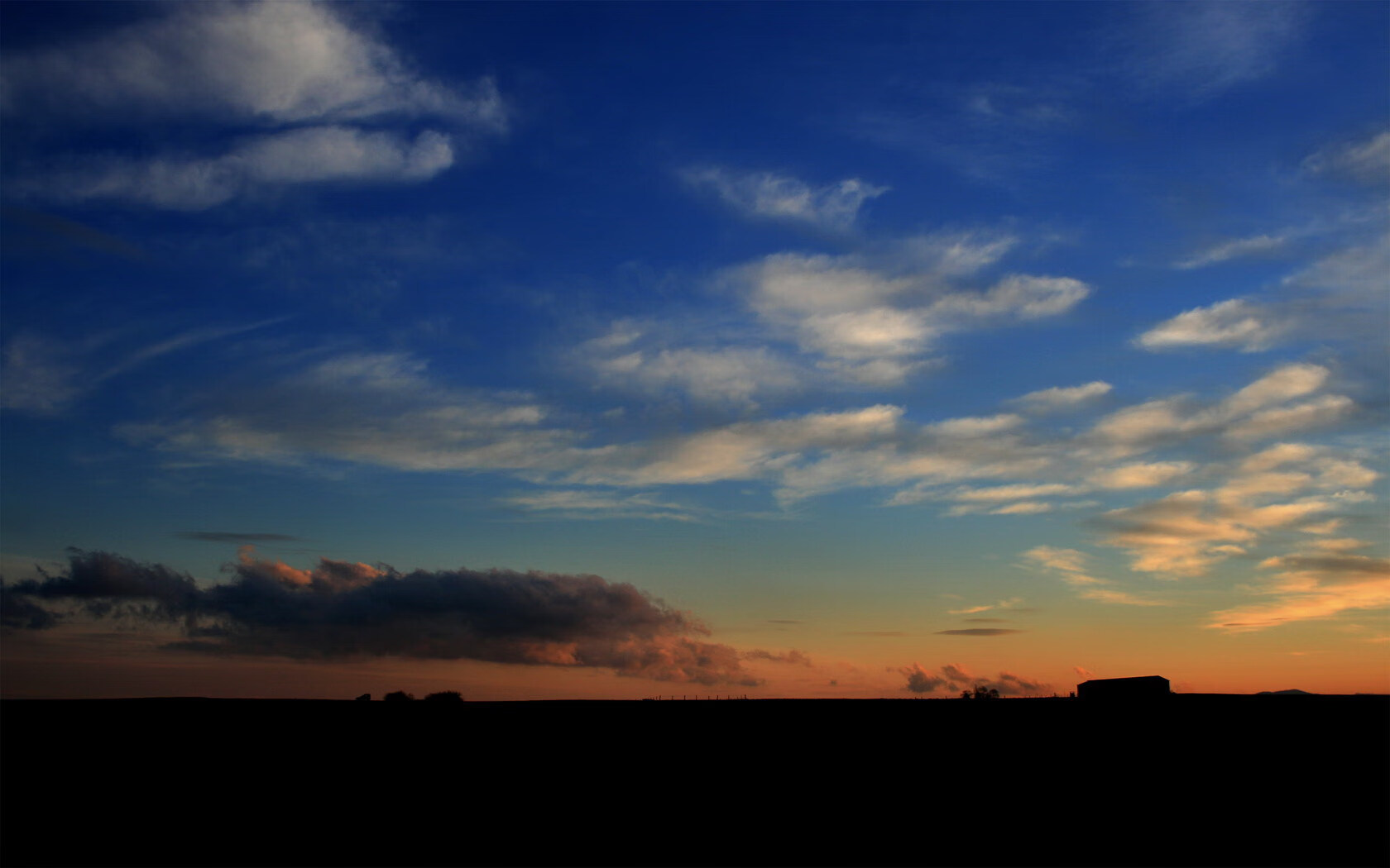 跨界接管,当库里在F1赛道上投出绝杀三分
