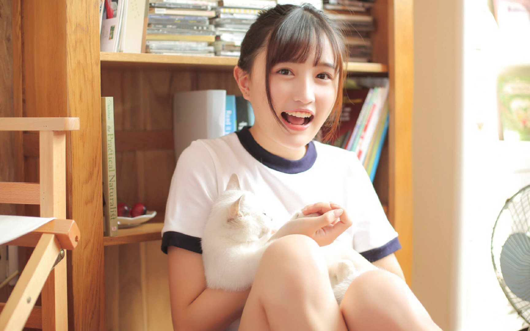 跨界狂欢夜，湖人血洗雄鹿，布伦森F1揭幕战驭风称王