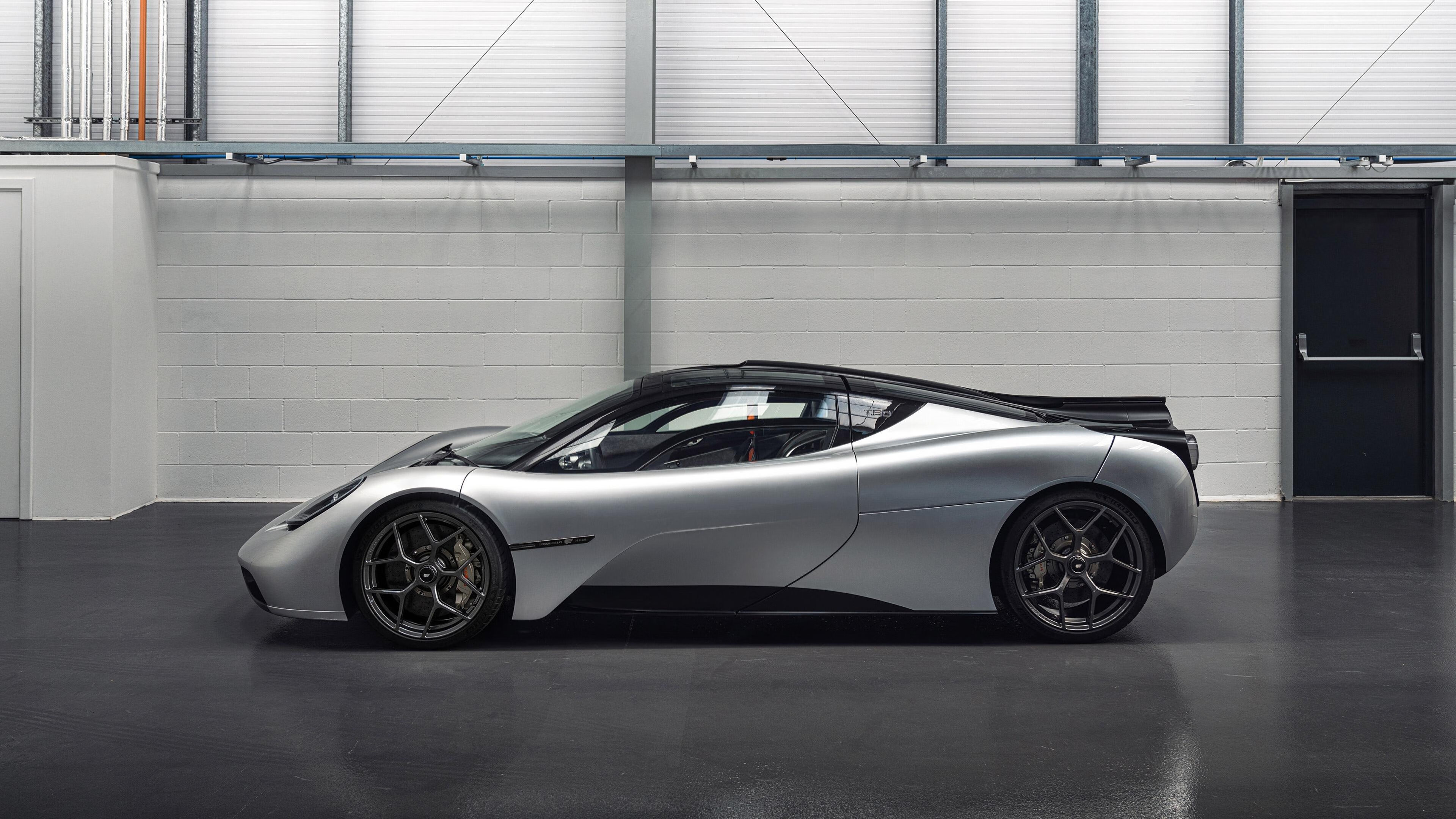 致命华尔兹,马克西10.3秒封喉太阳,这记后撤步为何成为深圳队噩梦?